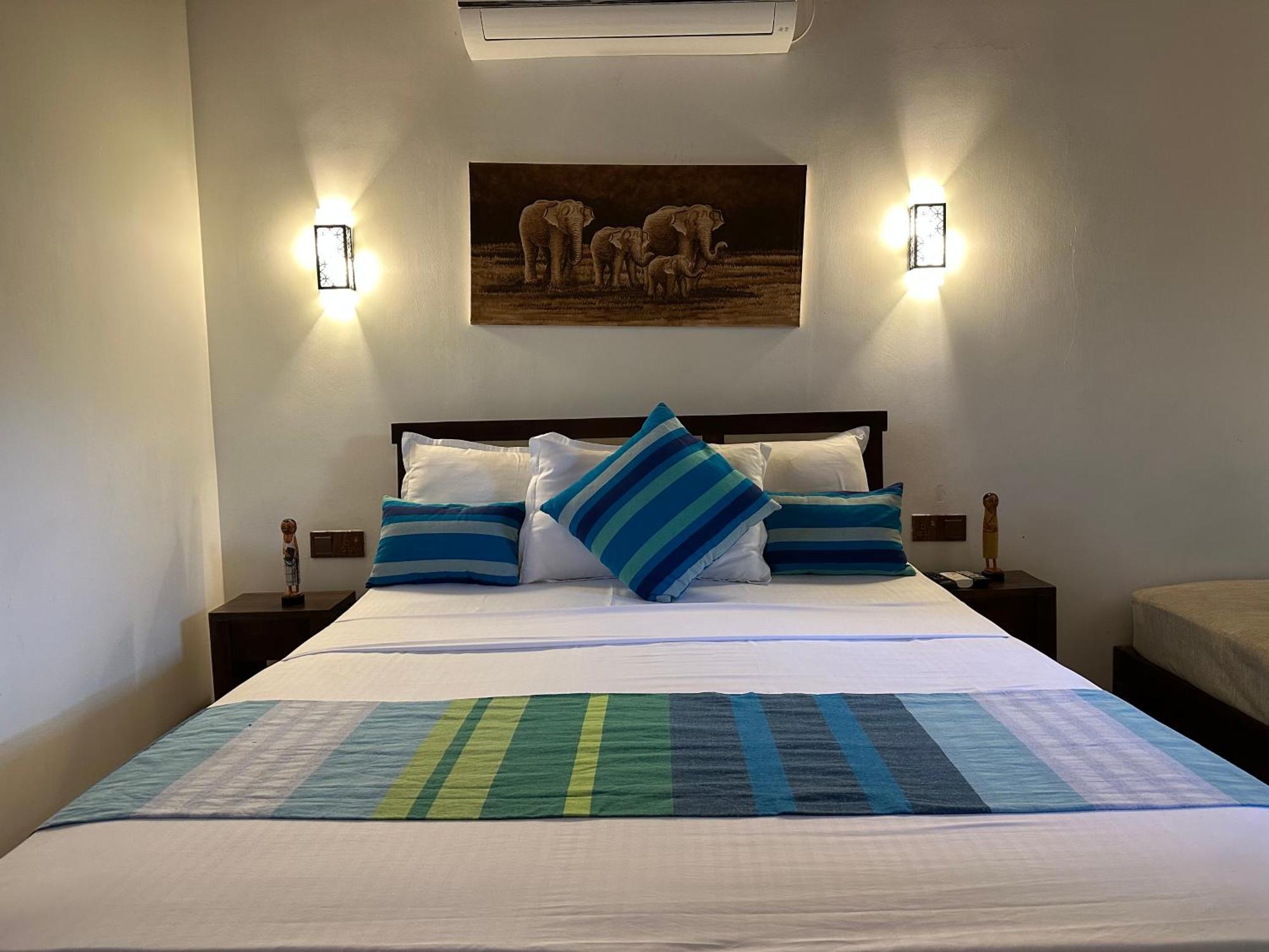 Ranakeliya Lodge - Yala Bagian luar foto